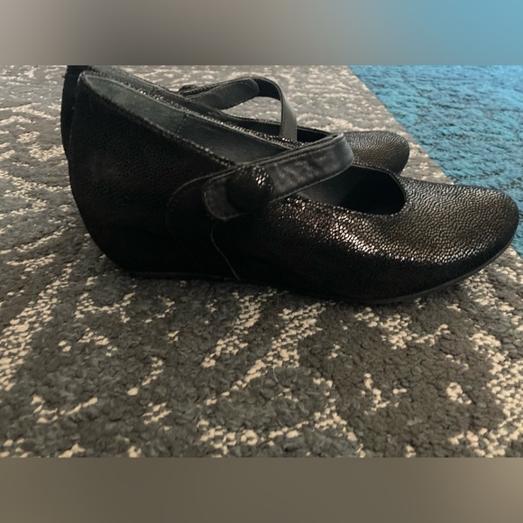 Wolky Daphne Mary Jane Shoe - Picture 3 of 5